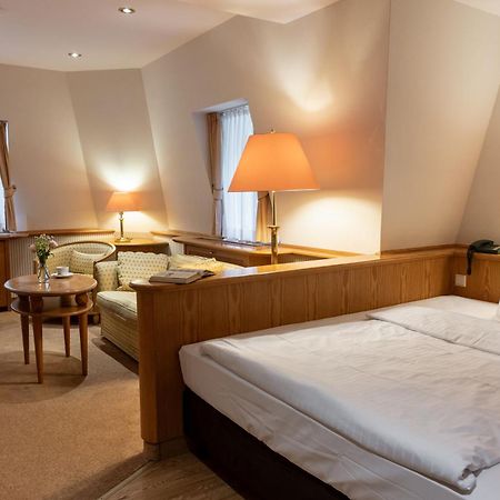 Waldhaus Reinbek Hotel Ngoại thất bức ảnh