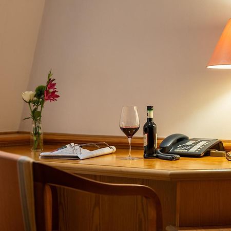 Waldhaus Reinbek Hotel Ngoại thất bức ảnh